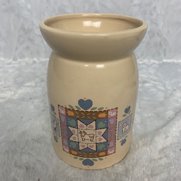 Beige Country Quilt Ceramic Milk Jug Vintage Taiwa - Picture 1 of 7